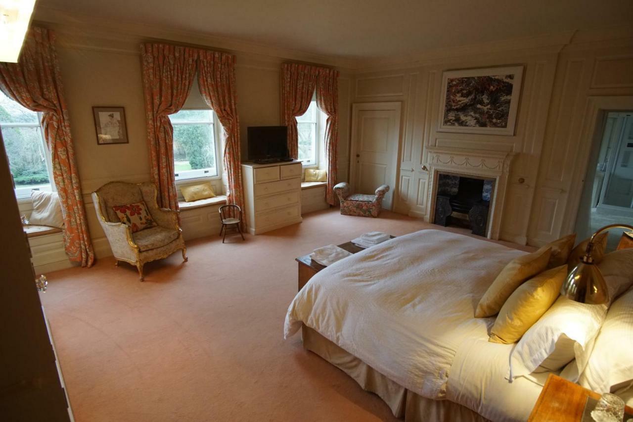 West Wing D'Isney Place. Lincoln Dış mekan fotoğraf